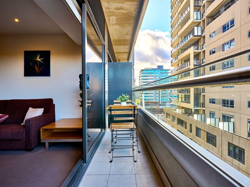 Cozy 1-Bed Apartment on St Kilda Road