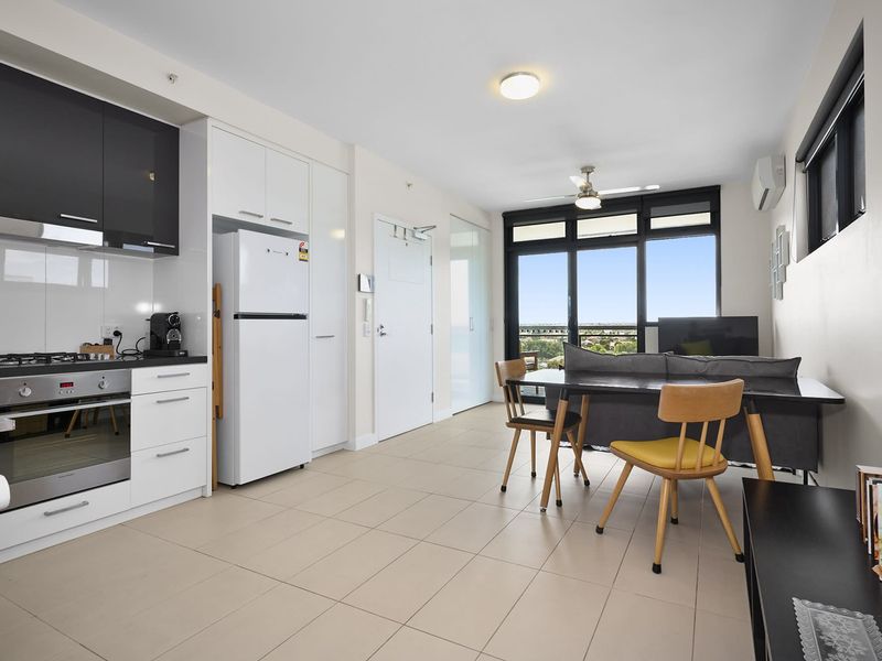 Living and dining area