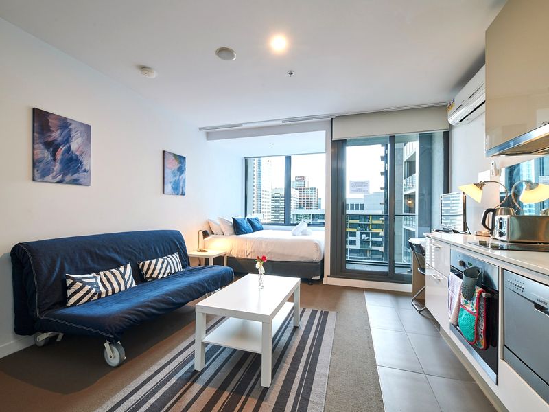 Sky-High Serenity with Stunning Views on Level 32