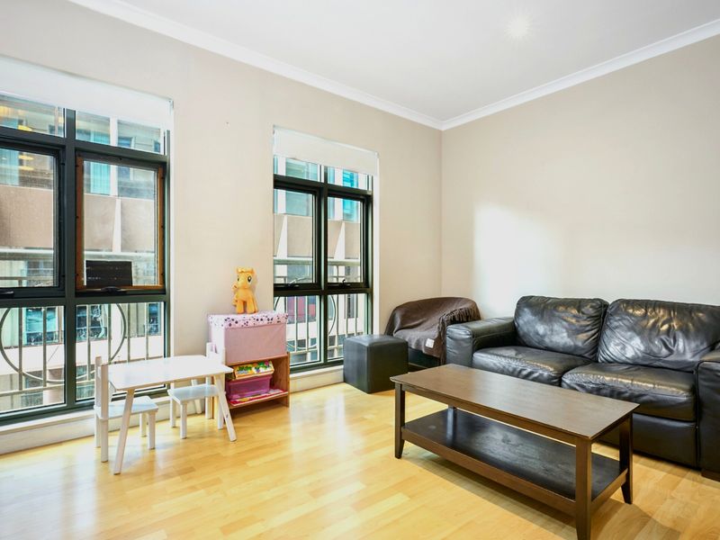 Cozy Hideaway in Flinders Lane