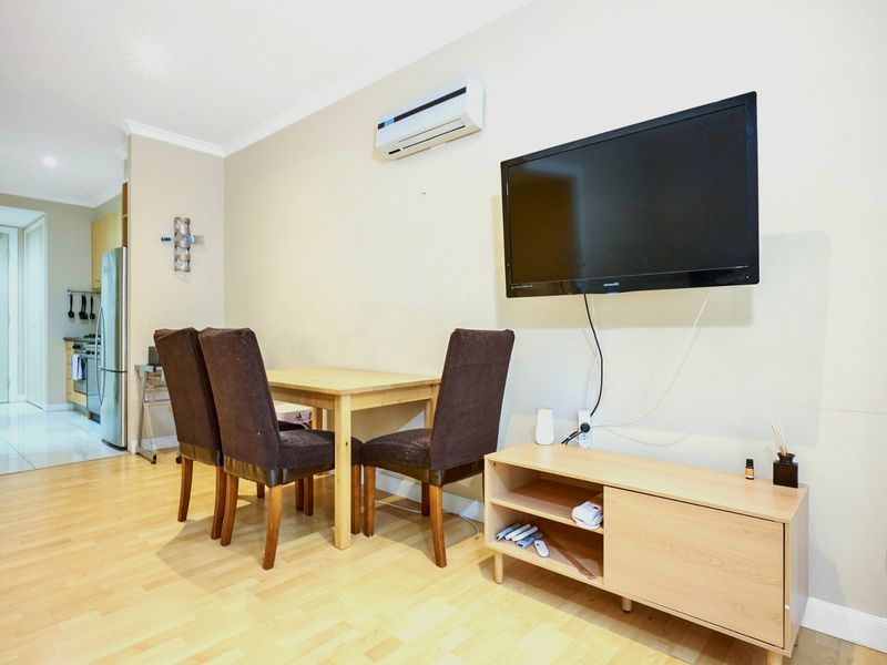 Cozy Hideaway in Flinders Lane