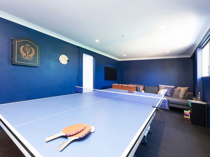 Four Palms Forster Luxe Spacious Pet Friendly