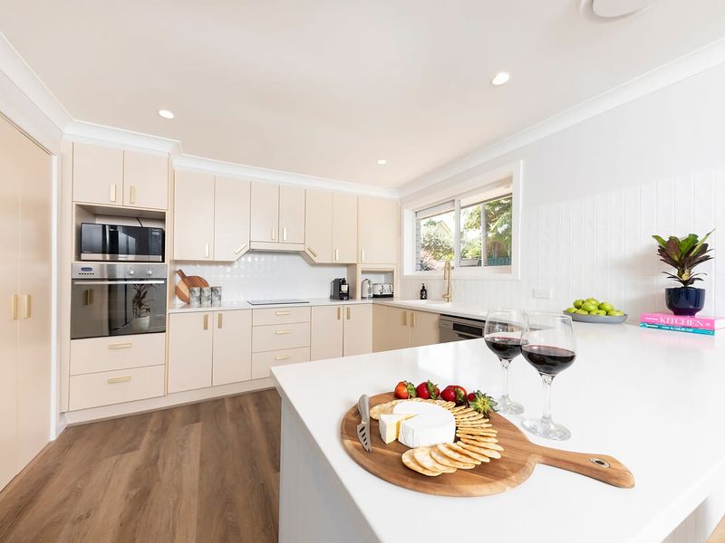 Four Palms Forster Luxe Spacious Pet Friendly