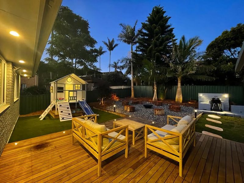 Four Palms Forster Luxe Spacious Pet Friendly