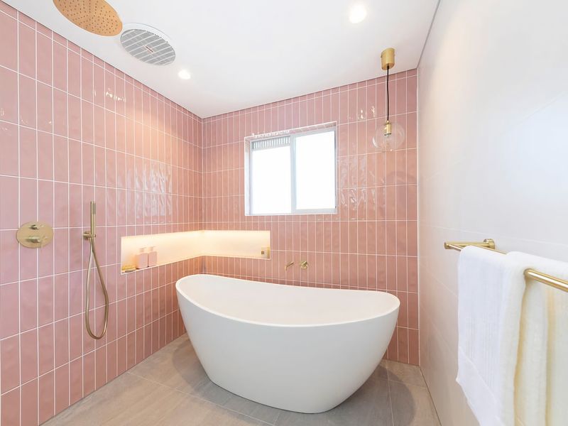 Four Palms Forster Luxe Spacious Pet Friendly
