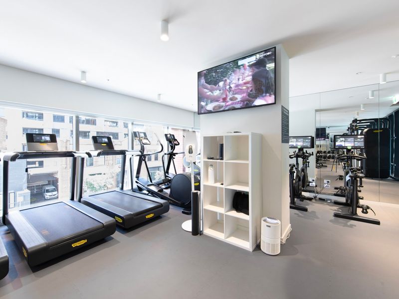 Melbourne Marvel Poolside Retreat