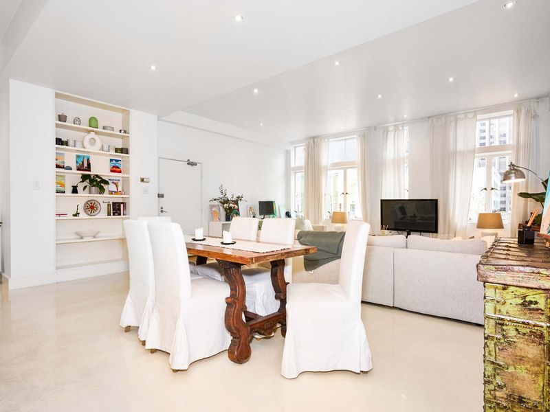 Comfortable and inviting living space with a seamless flow into the dining area