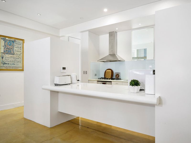 Well-equipped kitchen