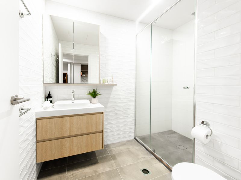 Clean bathroom