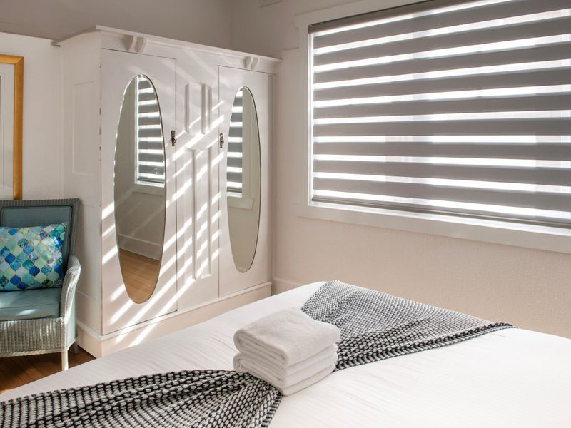 Charming 3-Bedroom Retreat by St Kilda Gardens