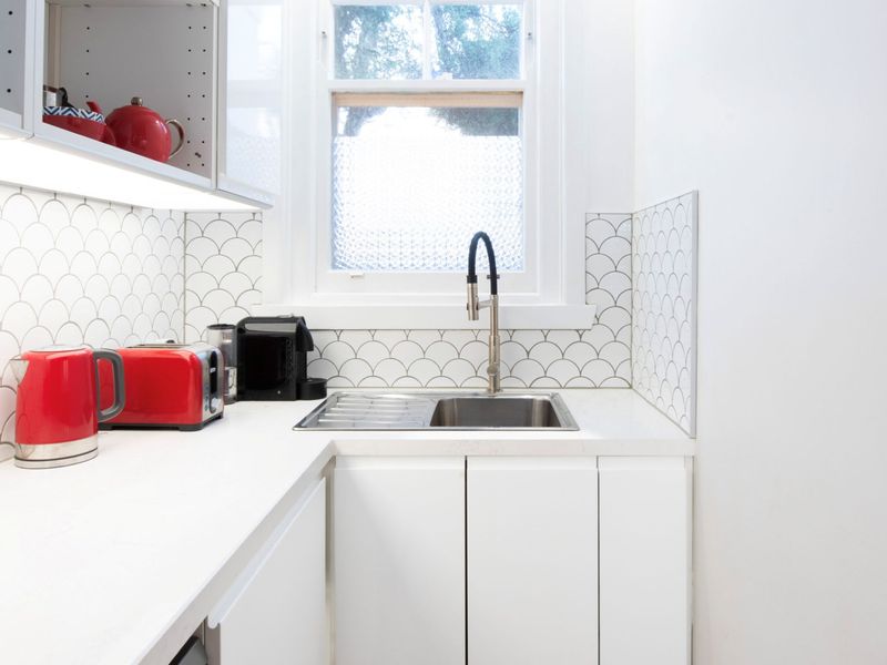 Charming 3-Bedroom Retreat by St Kilda Gardens