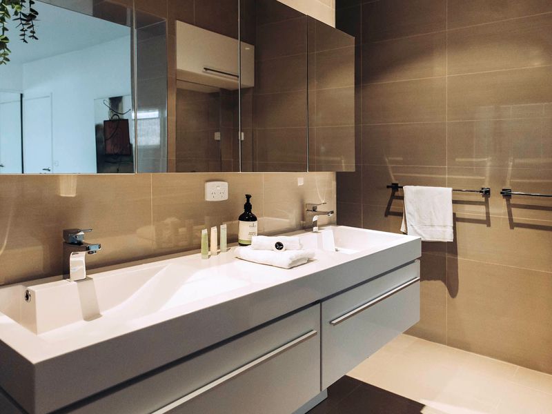 Spahaus Getaway on Morris