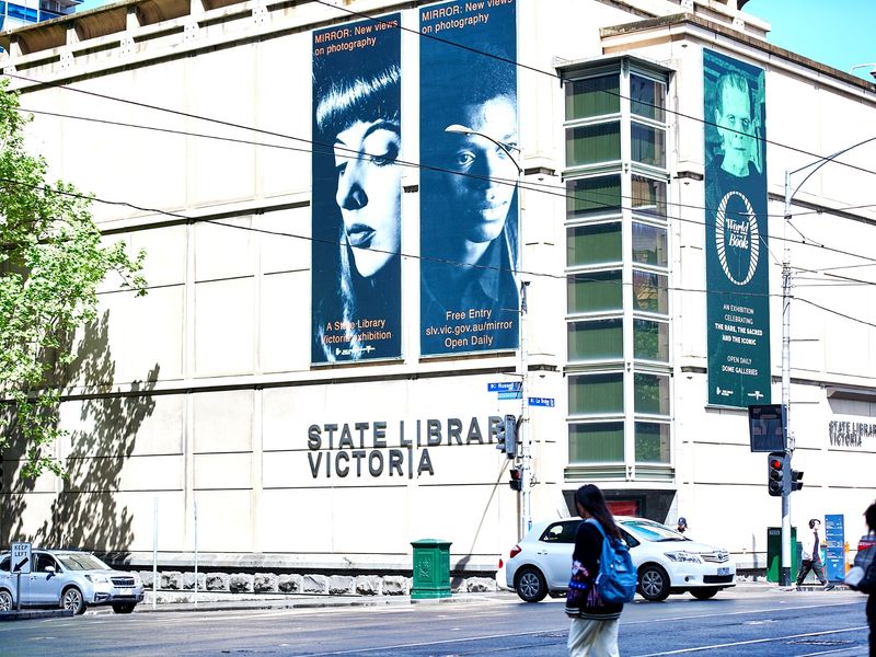 Mackenzie Marvel: Stylish 2BR w/ Skyline Views