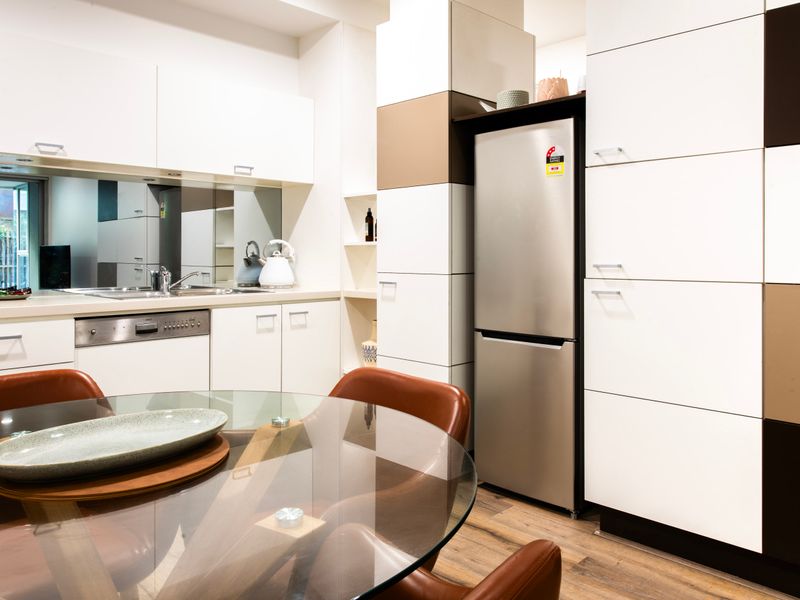 Fully-equipped kitchen