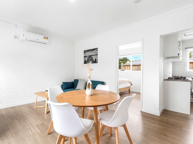 Rosebud Beachfront Haven — Coastal Bliss Five