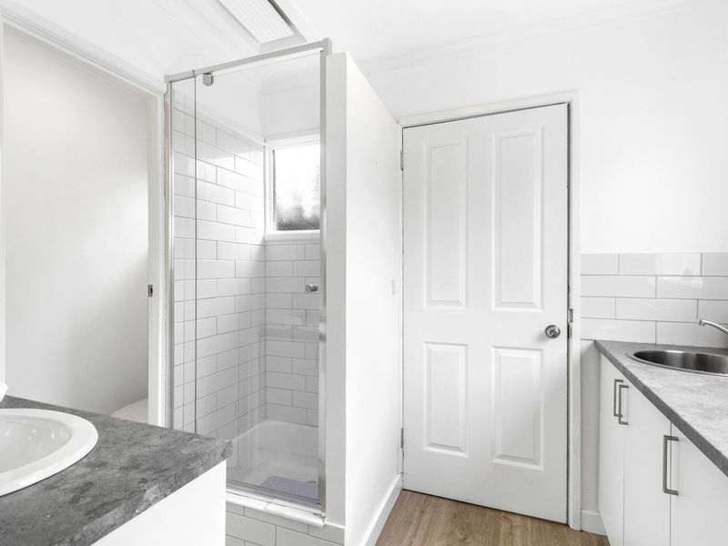 Rosebud Beachfront Haven — Coastal Bliss Three