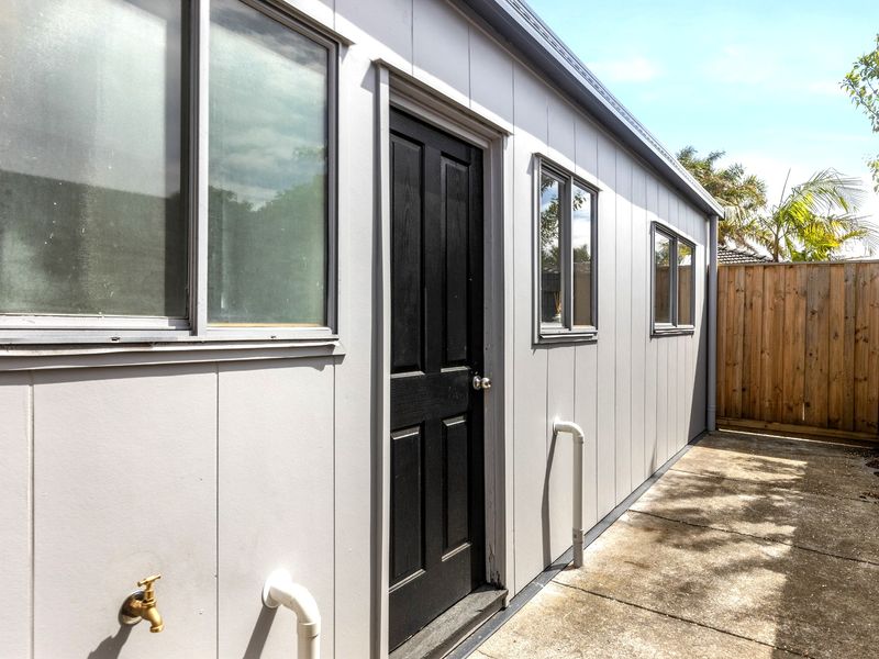 Rosebud Beachfront Haven — Coastal Bliss Two