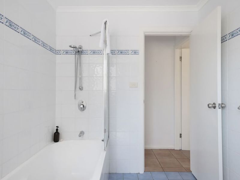 Stunning Coastal Home Views 1 Hour From Sydney