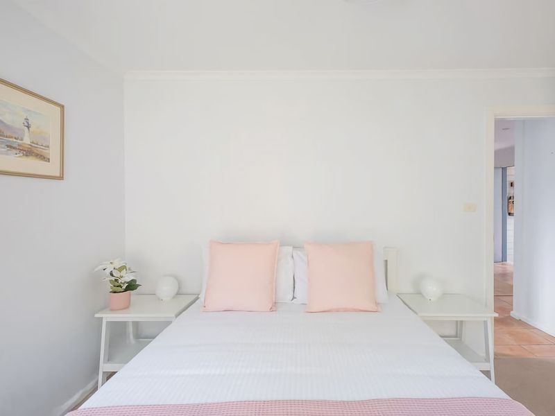 Stunning Coastal Home Views 1 Hour From Sydney
