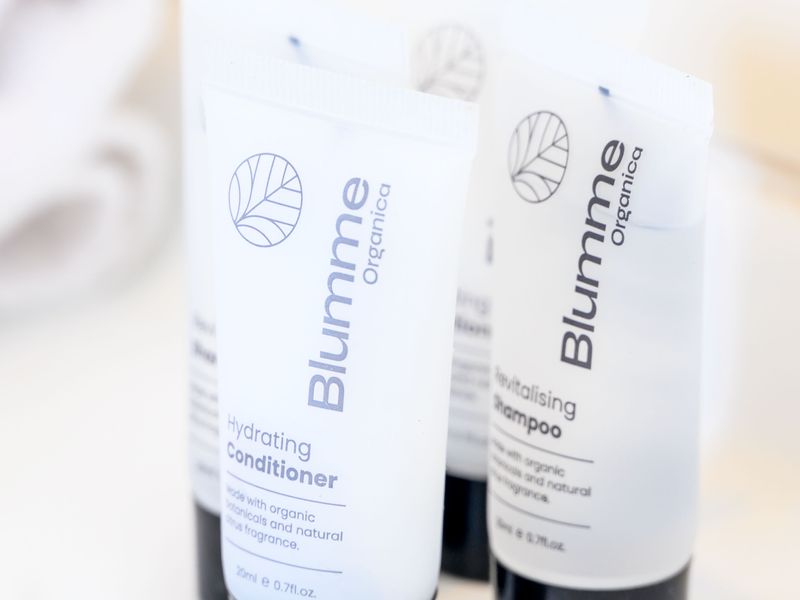 Bath essentials to start up your trip