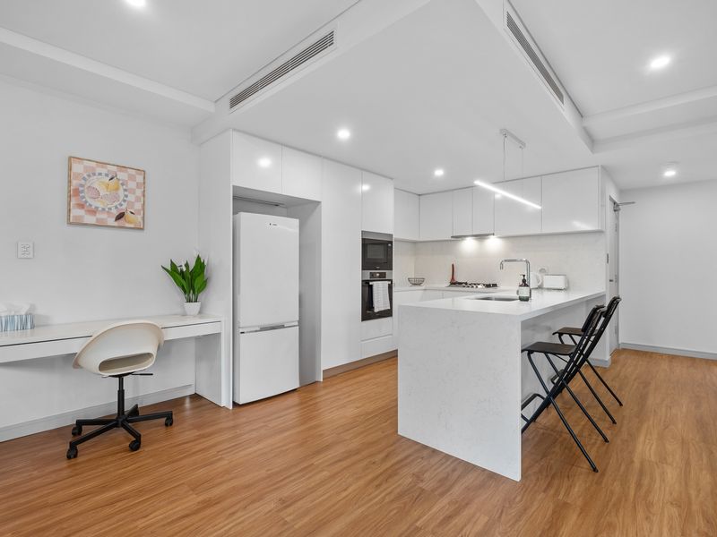 Cook, eat, and relax—everything you need in one space.