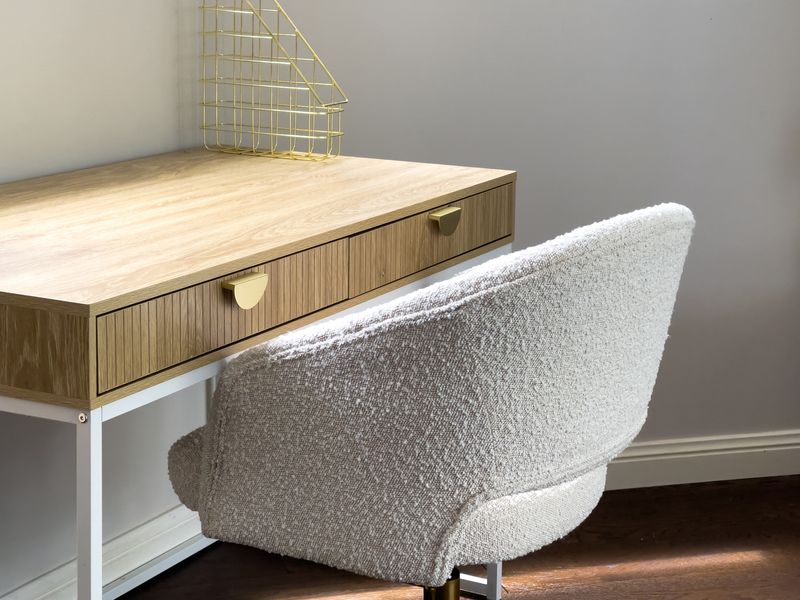 Oatley Escape with Pool Relax in Style & Elegance