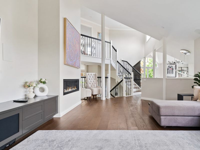 Oatley Escape with Pool Relax in Style & Elegance