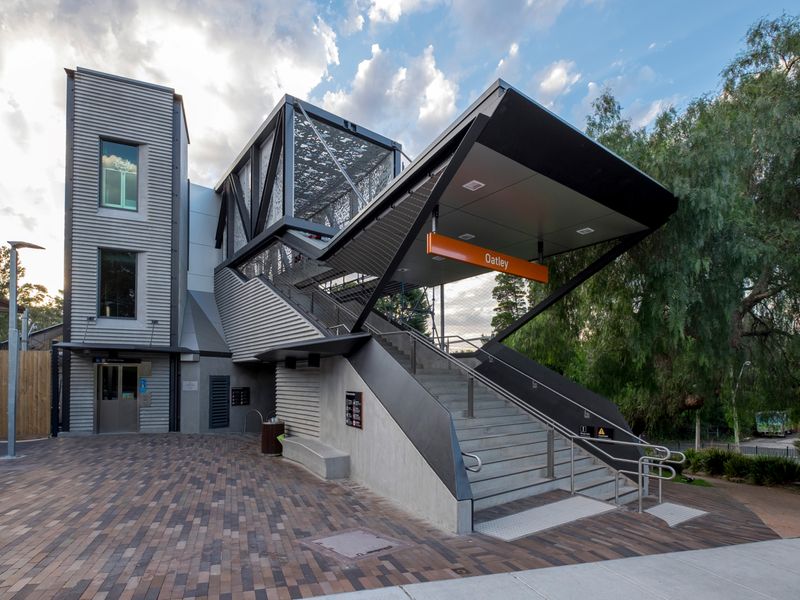 Oatley Train Station