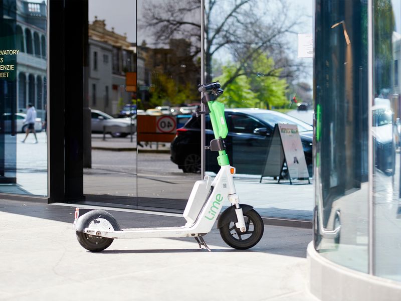 Discover Melbourne from a Stylish City Retreat