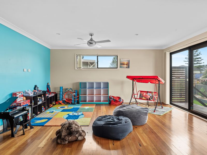 Seaside Living, Family Style!