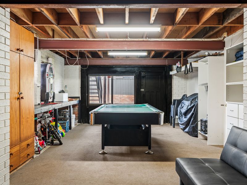 Seaside Living, Family Style!