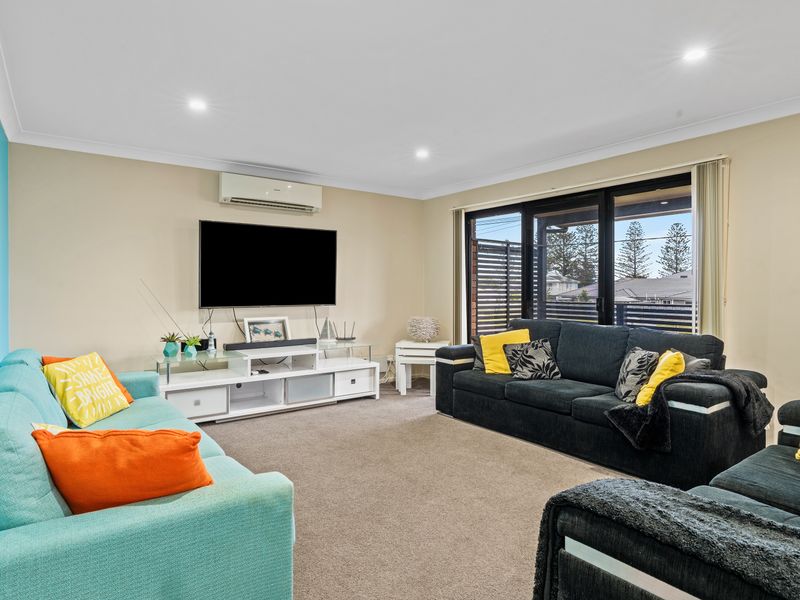 Seaside Living, Family Style!