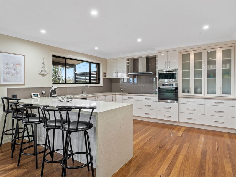 Seaside Living, Family Style!