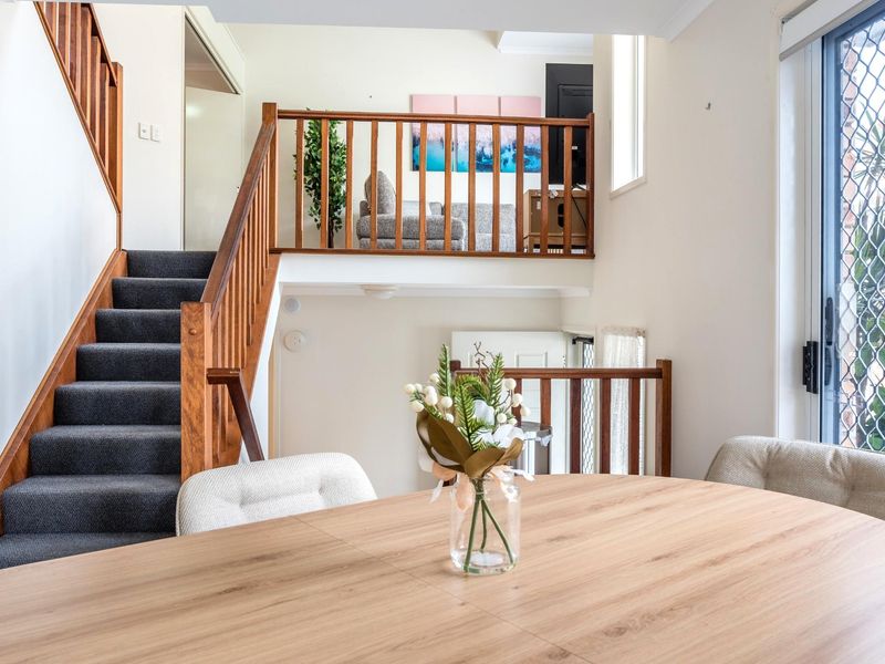 Coastal Style Living – 2 Bed + Study Retreat
