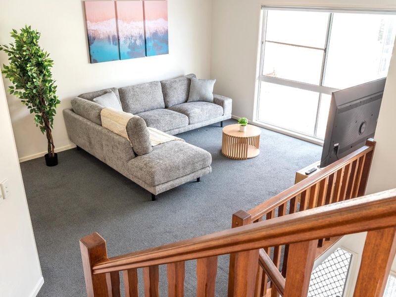 Coastal Style Living – 2 Bed + Study Retreat