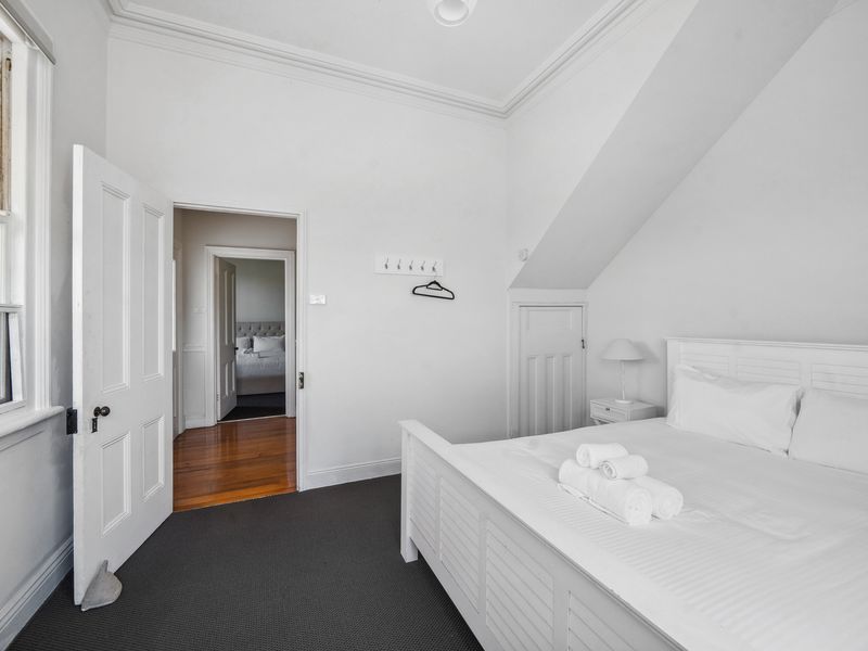 Charming House in Woolwich