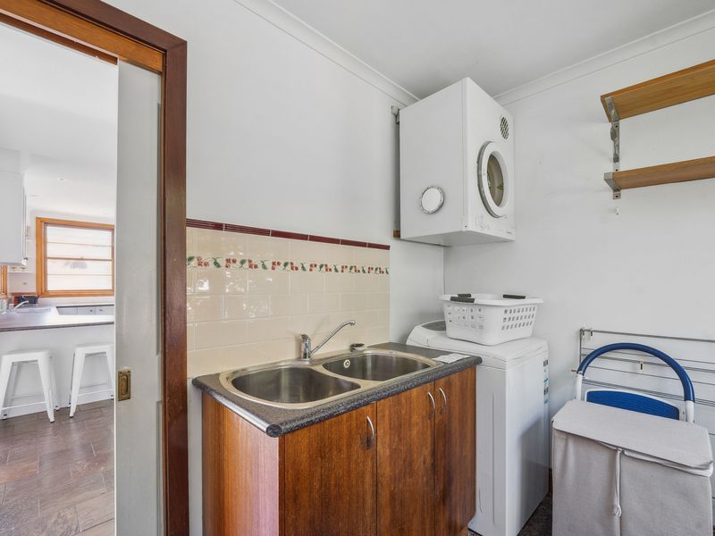 Charming House in Woolwich