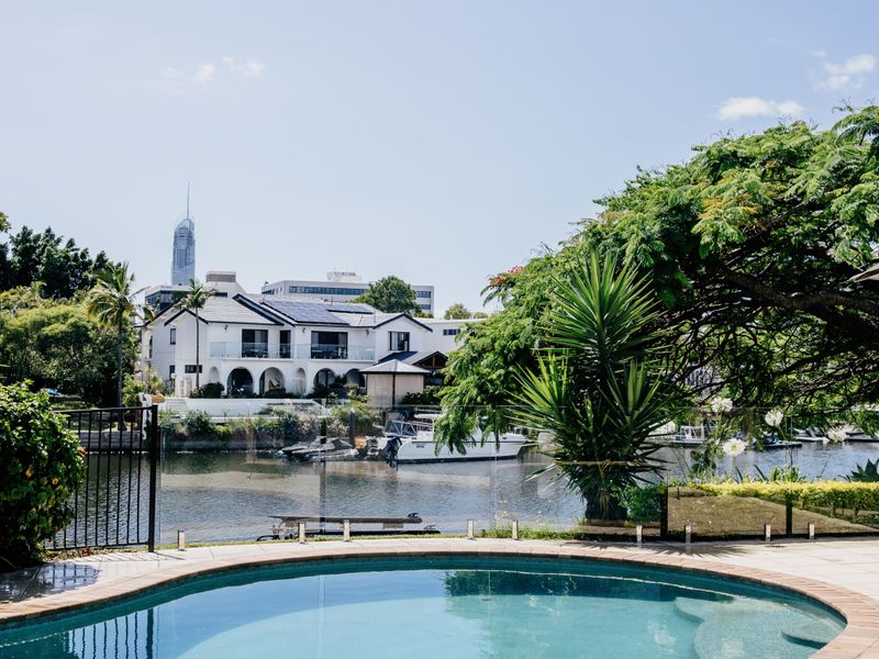 Riverfront Retreat – Family Getaway 4BR, Pool!