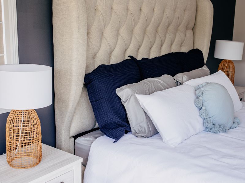 Riverfront Retreat – Family Getaway 4BR, Pool!