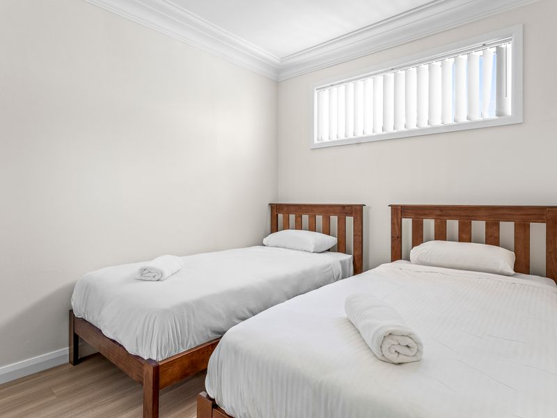 Bedroom - 2 Single Beds