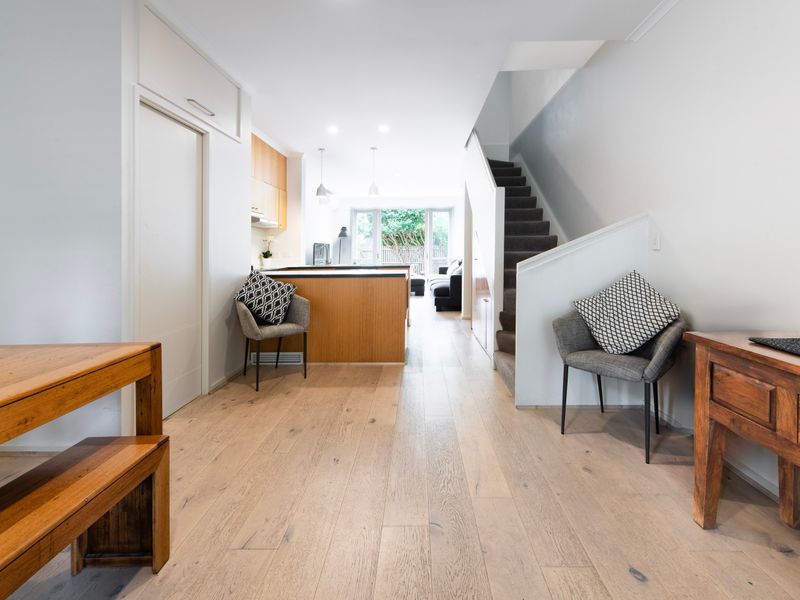 Ace Your Stay – Pool, Gym & Tennis in One Place!