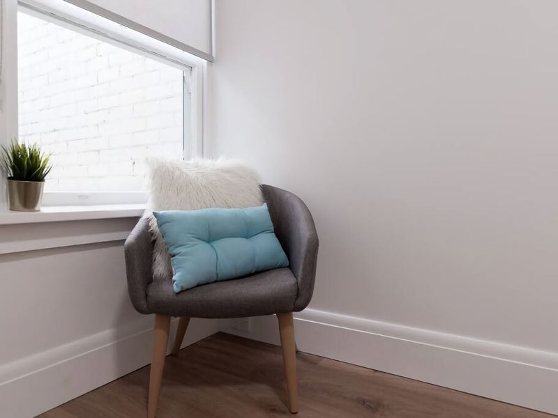 Moments to Balmoral – Art Deco Apartment Mosman