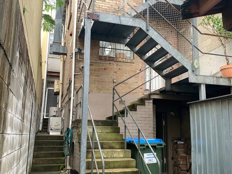 Moments to Balmoral – Art Deco Apartment Mosman