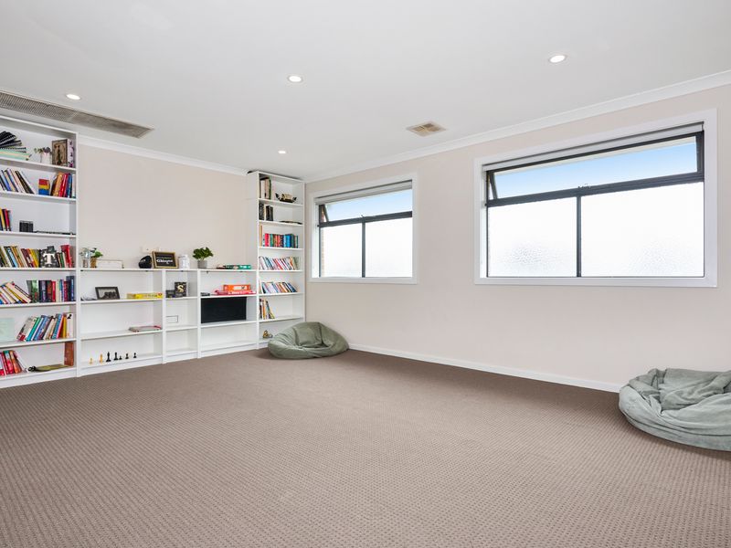 The property features an extra room designed for relaxation, where everyone can enjoy a quiet space to read books and unwind.
