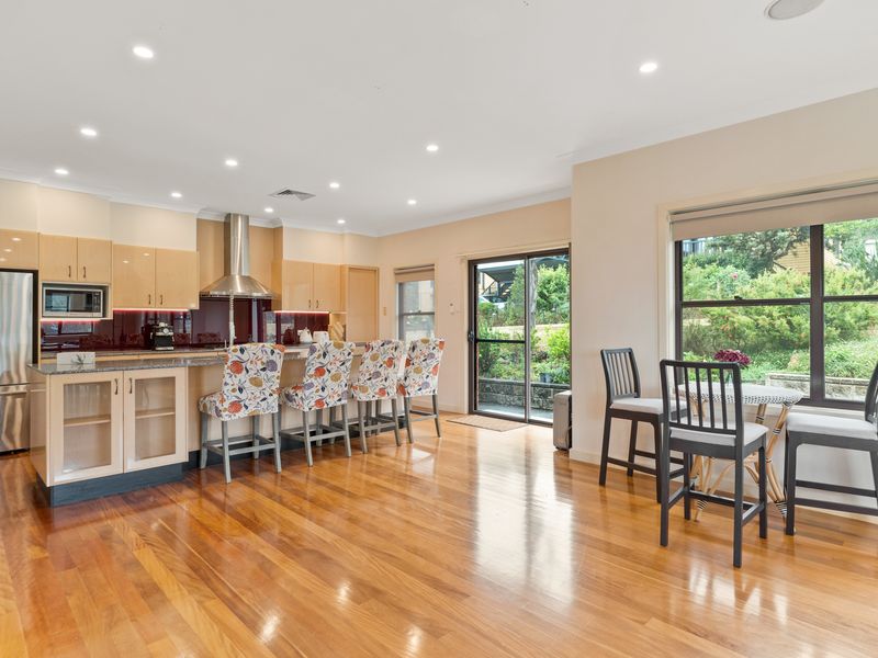 Modern kitchen with all the amenities you need for a comfortable stay.