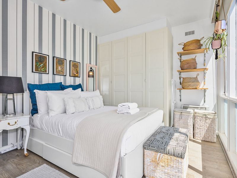 Chic and Cozy Bedroom