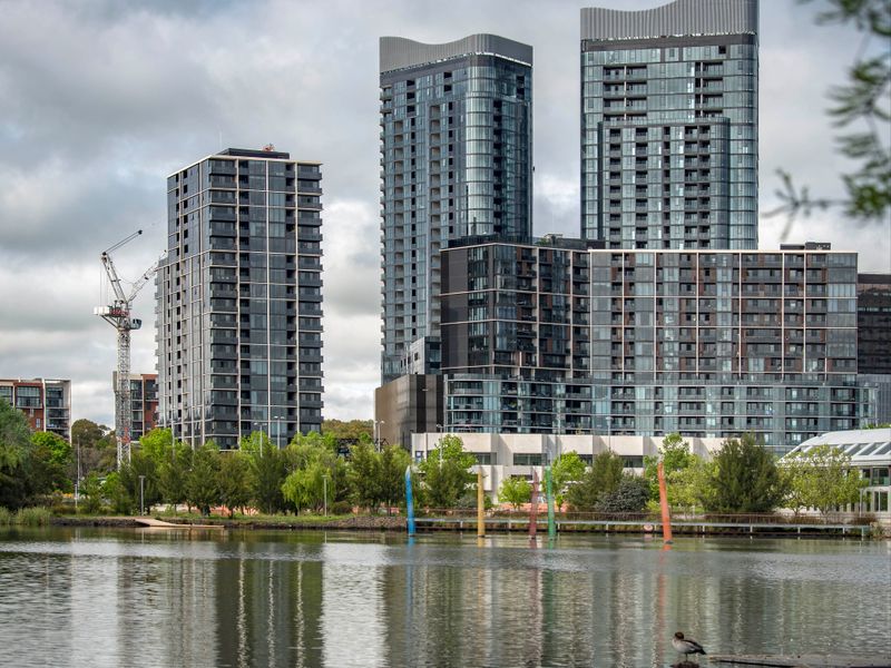Stunning lakeside cityscape perspective.