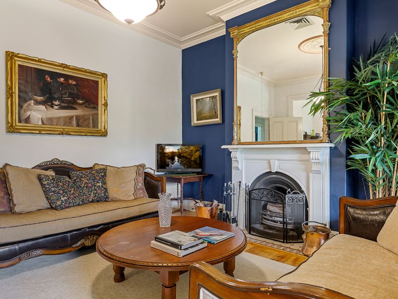 Lounge and a fireplace