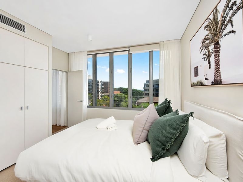 Luxurious Bondi Beach Apt Stunning Balcony Views