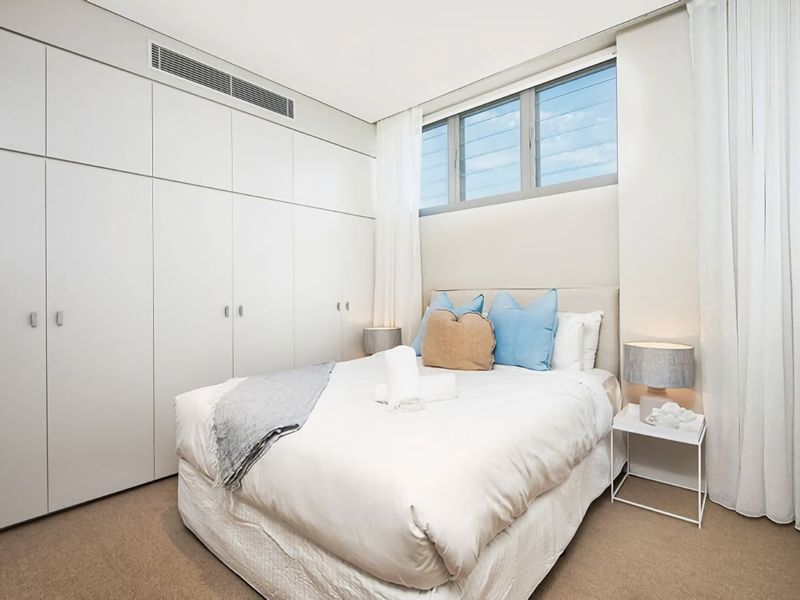 Luxurious Bondi Beach Apt Stunning Balcony Views